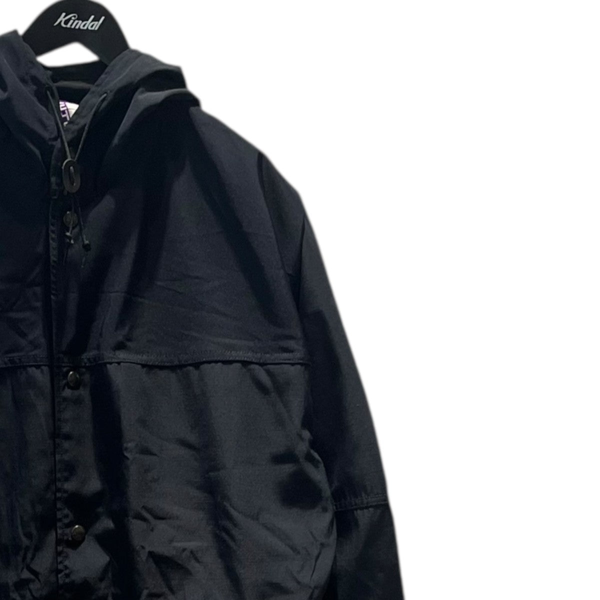 N25SB075 Mountain Wind Coat