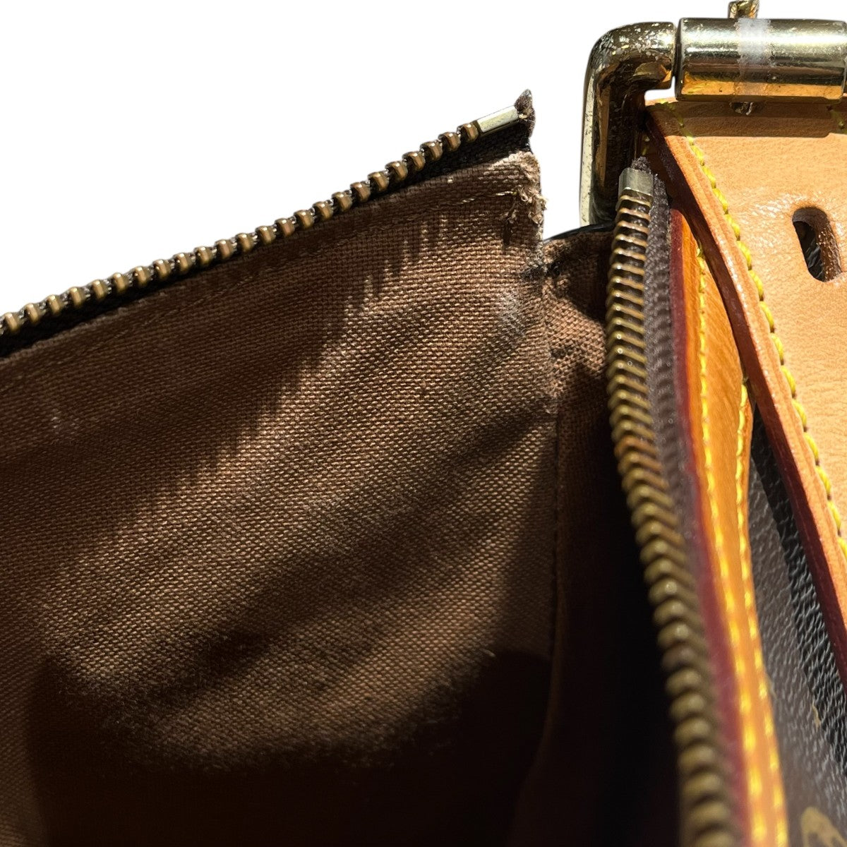 トゥラムGMモノグラムショルダ-バックM40075