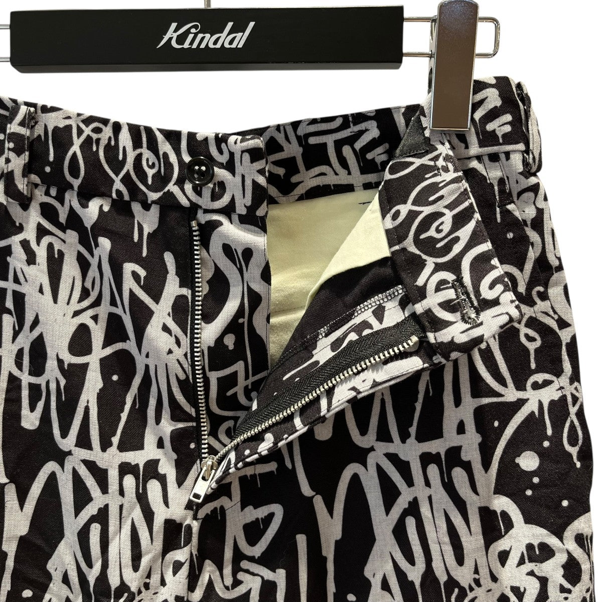 BLACK COMME des GARCONS 総柄プリントパンツ1D-P030 古着・中古-3枚目のアイテム画像