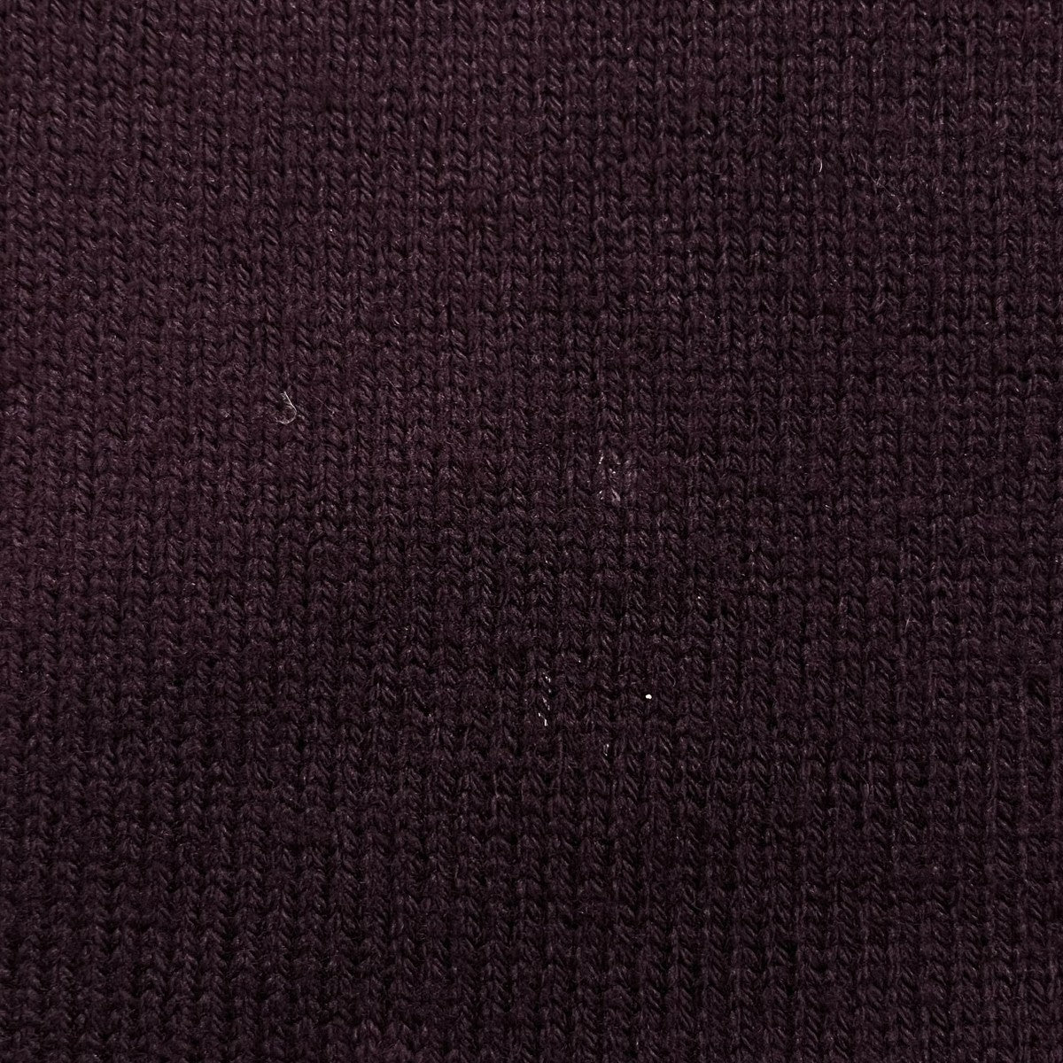 A SWEATER IS ORDINARY． Pulloverセーター25-234-001