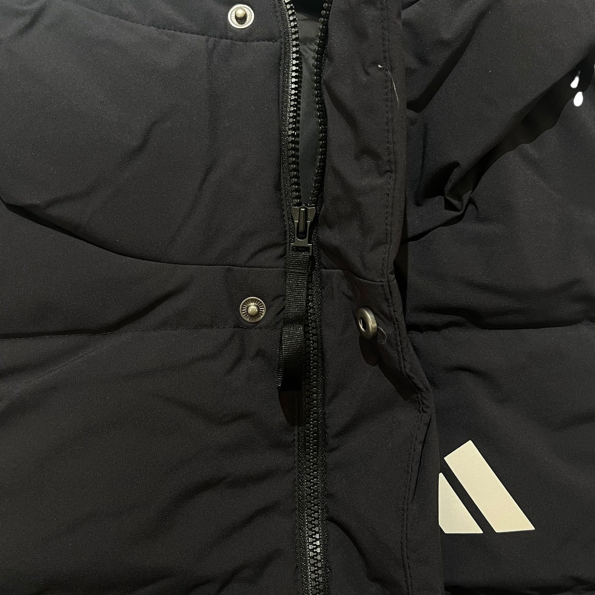 NIKE ダウンベスト JN2118 HELI フーデッド ダウンベスト 古着・中古-3枚目のアイテム画像