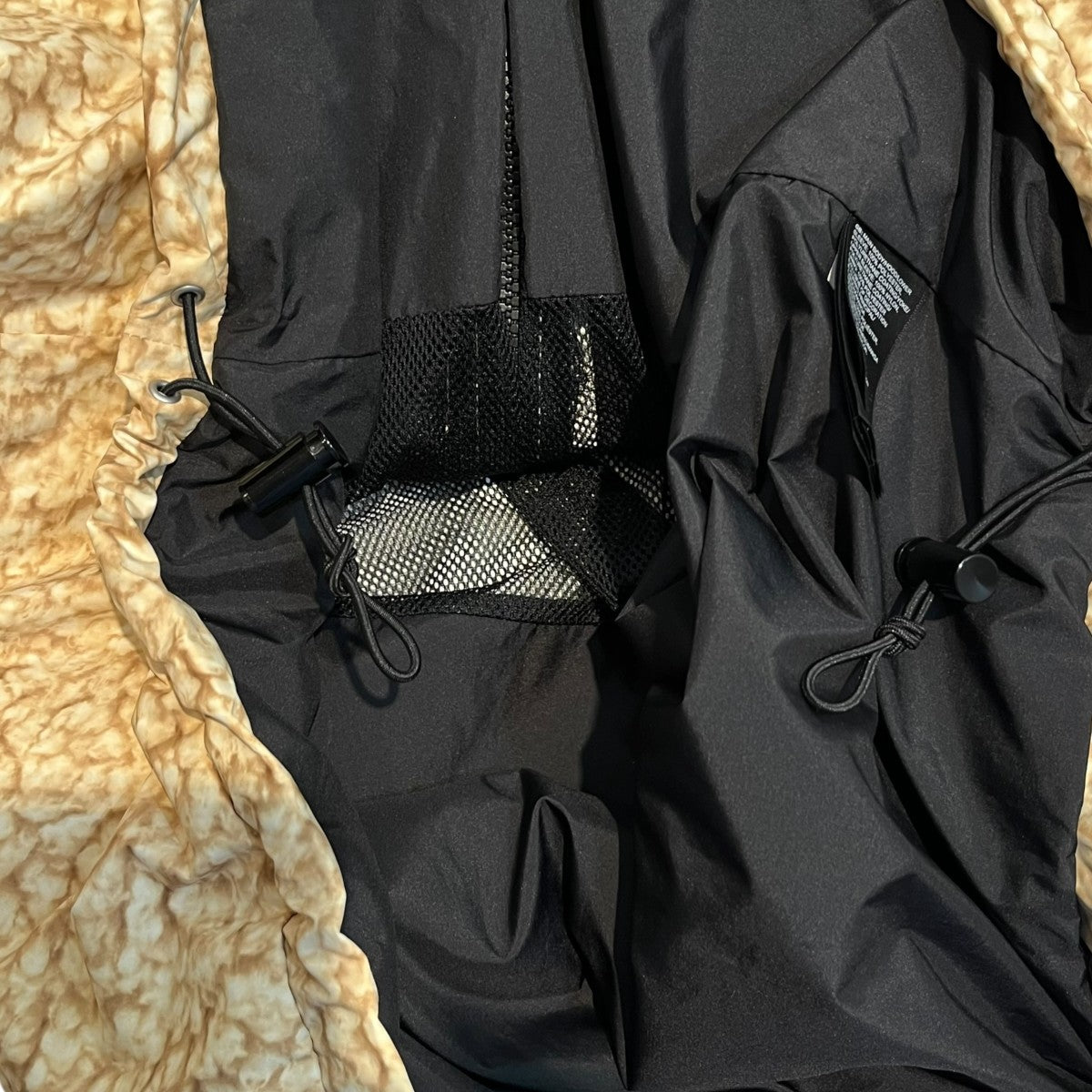 THE NORTH FACE 総柄マウンテンパーカー 古着・中古-5枚目のアイテム画像