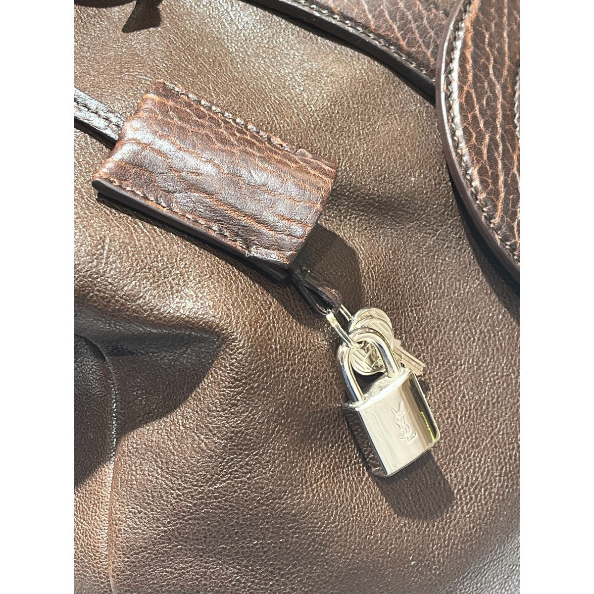 Yves Saint Laurent カサンドラ 2WAY レザー ダッフル ボストンバッグ 古着・中古-7枚目のアイテム画像