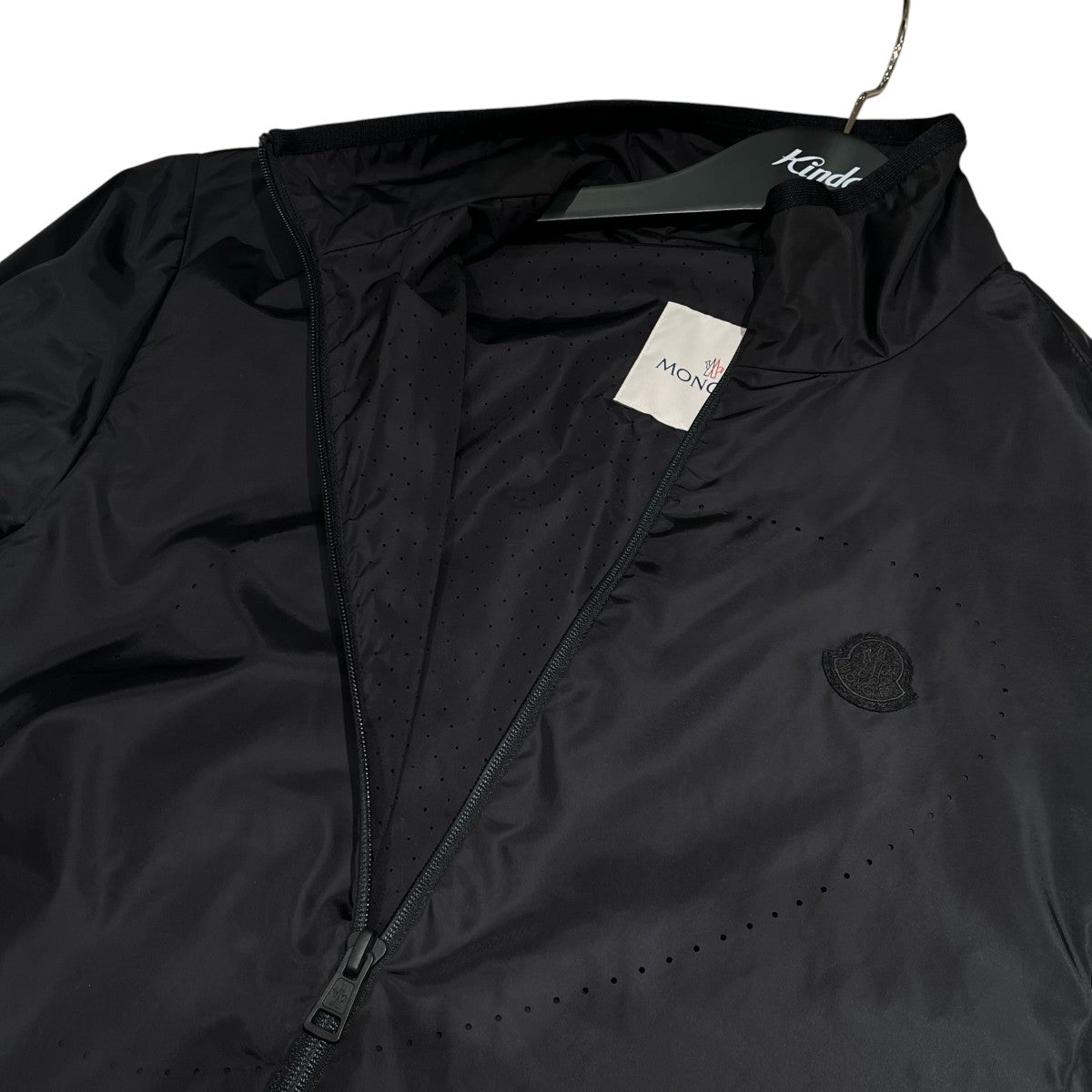 MONCLER CHAPONナイロンジャケットI10931A00105 古着・中古-4枚目のアイテム画像