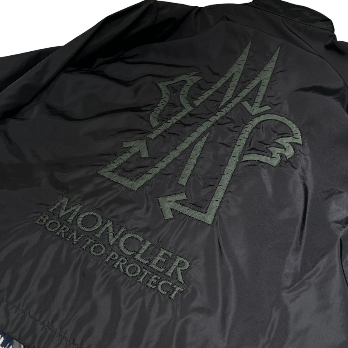 MONCLER CHAPONナイロンジャケットI10931A00105 古着・中古-5枚目のアイテム画像