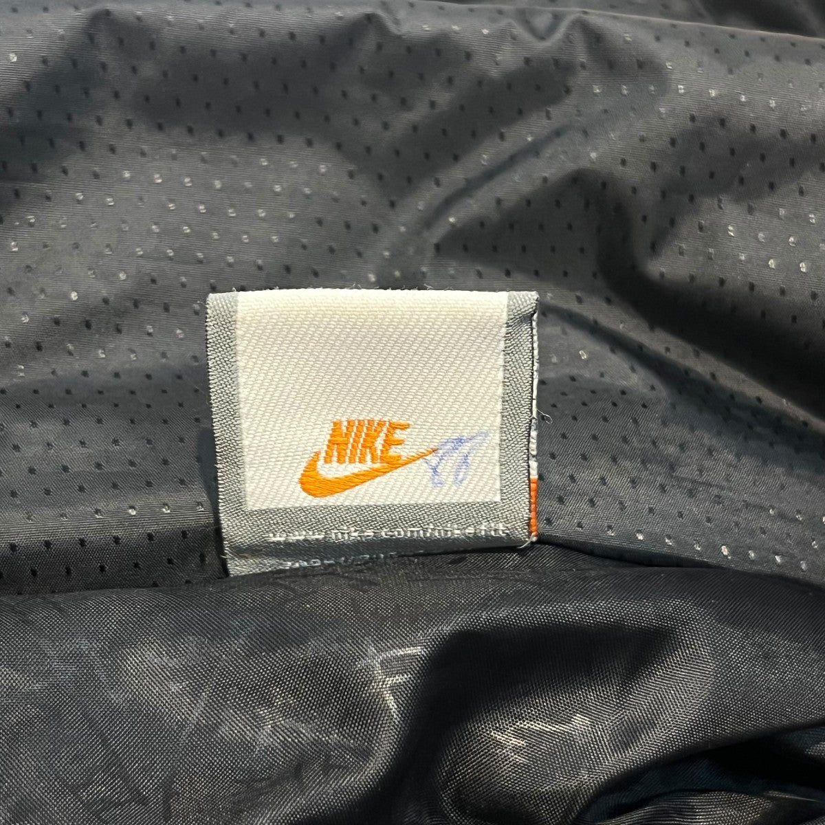 NIKE ロゴ刺繍中綿ジャケット 古着・中古-6枚目のアイテム画像