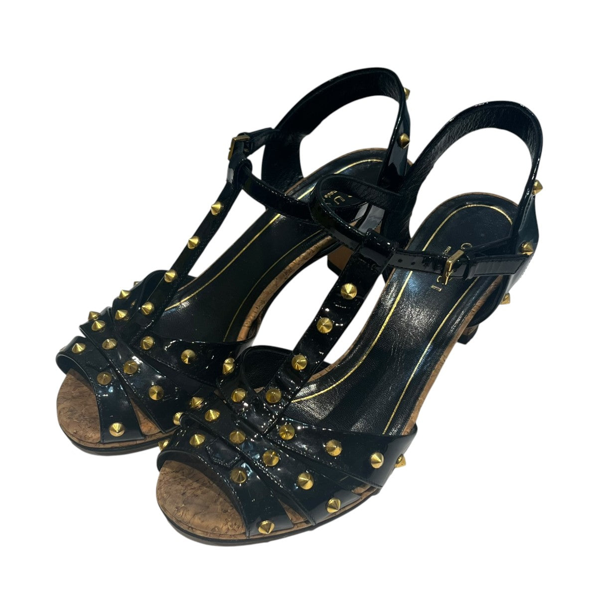 GUCCI スタッズスタッズ付きTストラップコルクサンダル 古着・中古-1枚目のアイテム画像