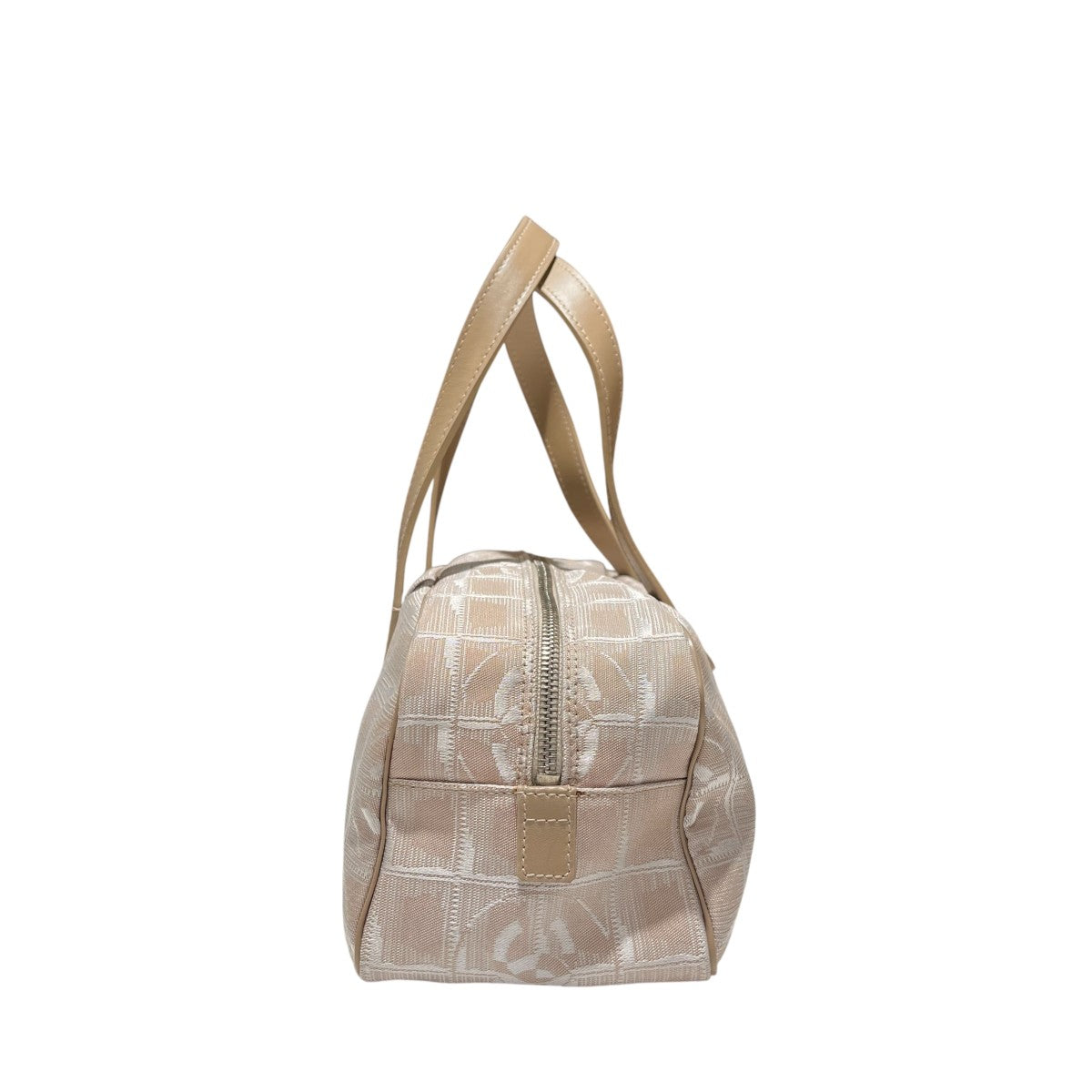 CHANELシャネル　ニュートラベルライン　ハンドバッグ　ベージュ CHANEL（シャネル） トートバッグ ニュートラベルラインTGM ベージュ