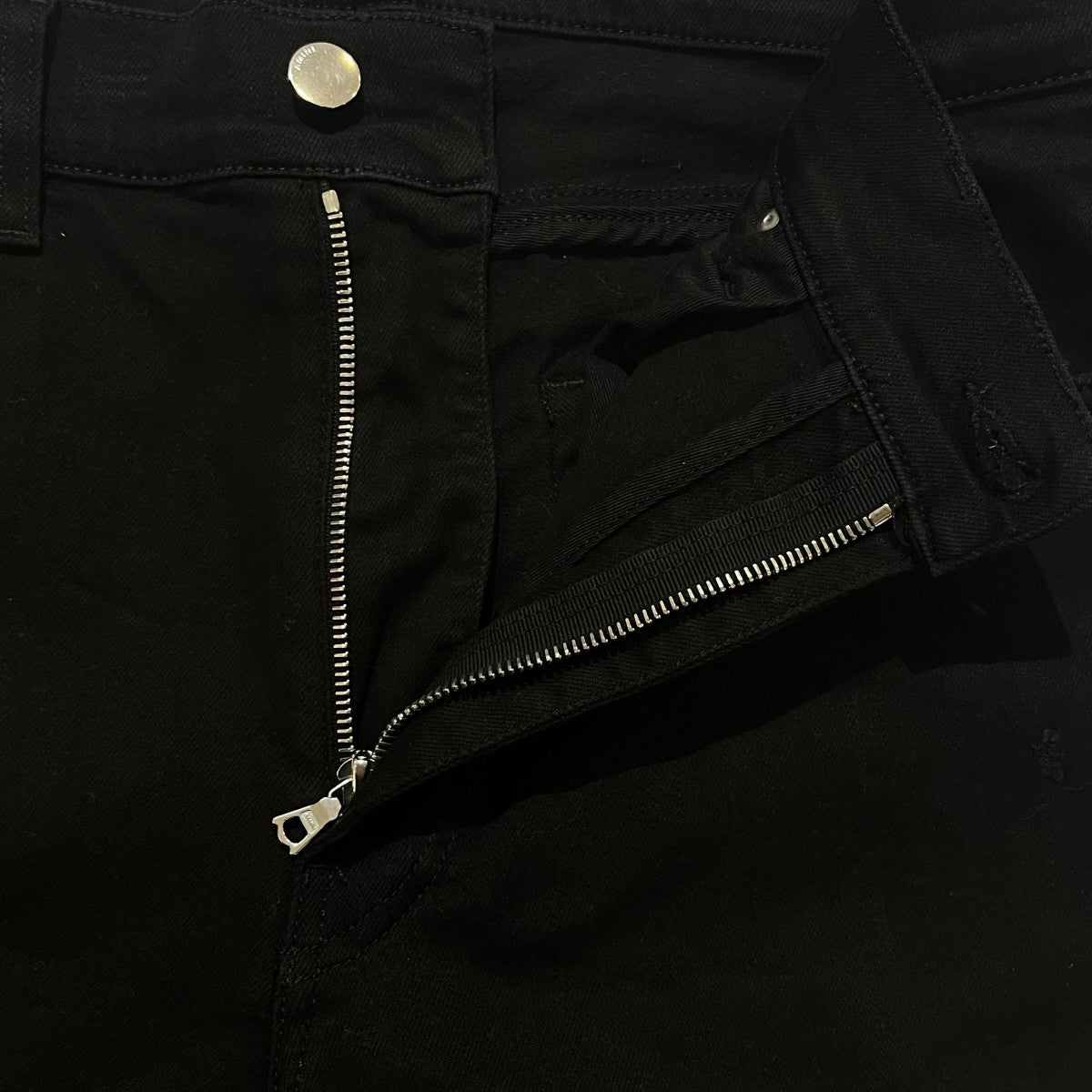 AMIRI ダメージ加工スキニーパンツXM01201SD Slim-Fit Jeans 古着・中古-3枚目のアイテム画像