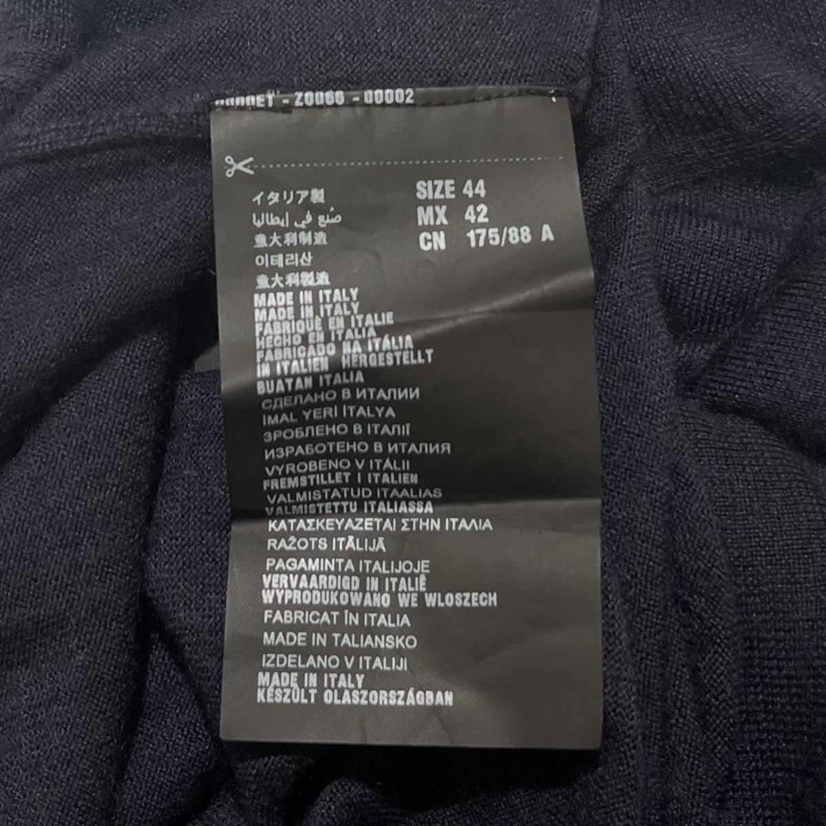無地タートルネックニットUMR208