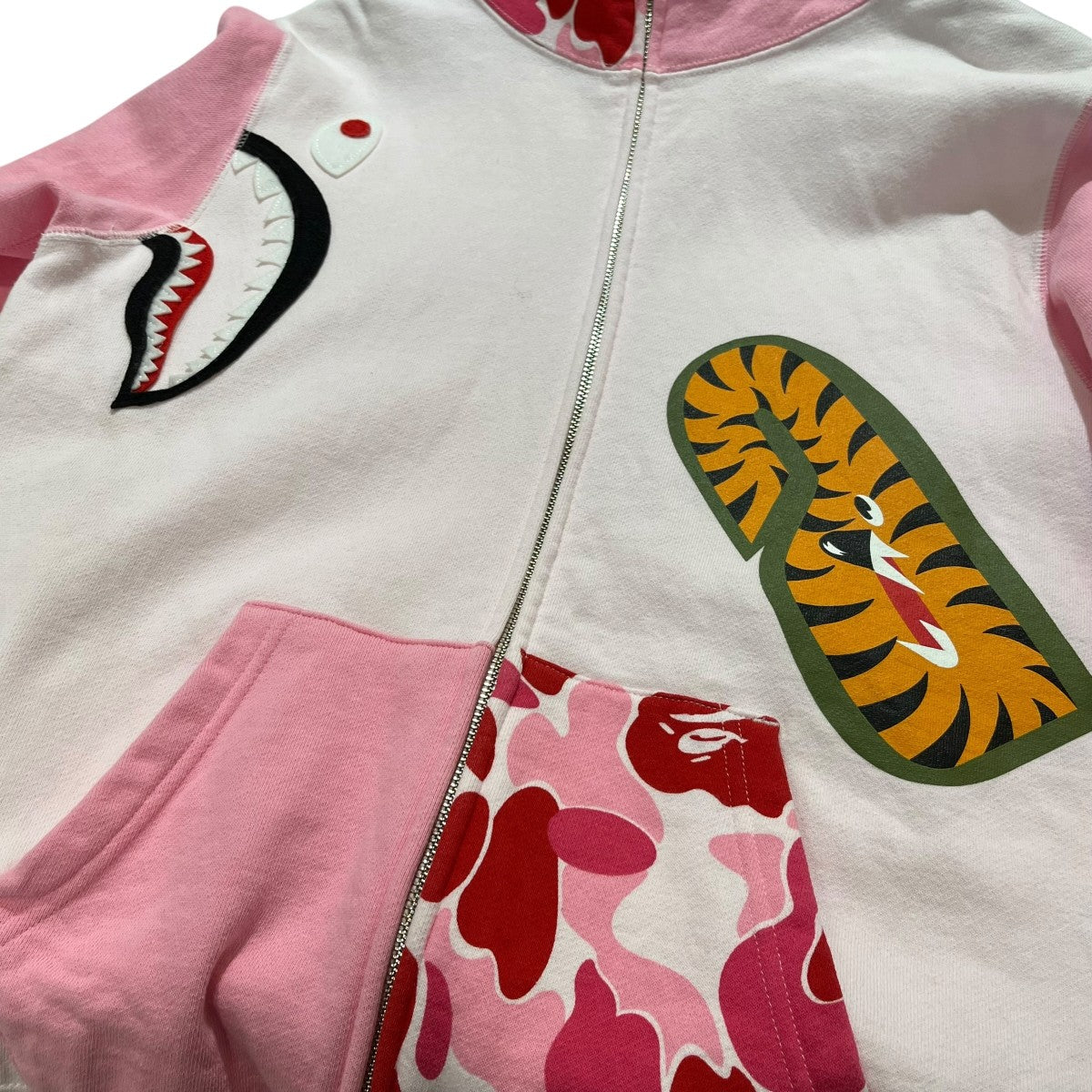 A BATHING APE(アベイシングエイプ) SHARK FULL ZIP HOODIEジップ