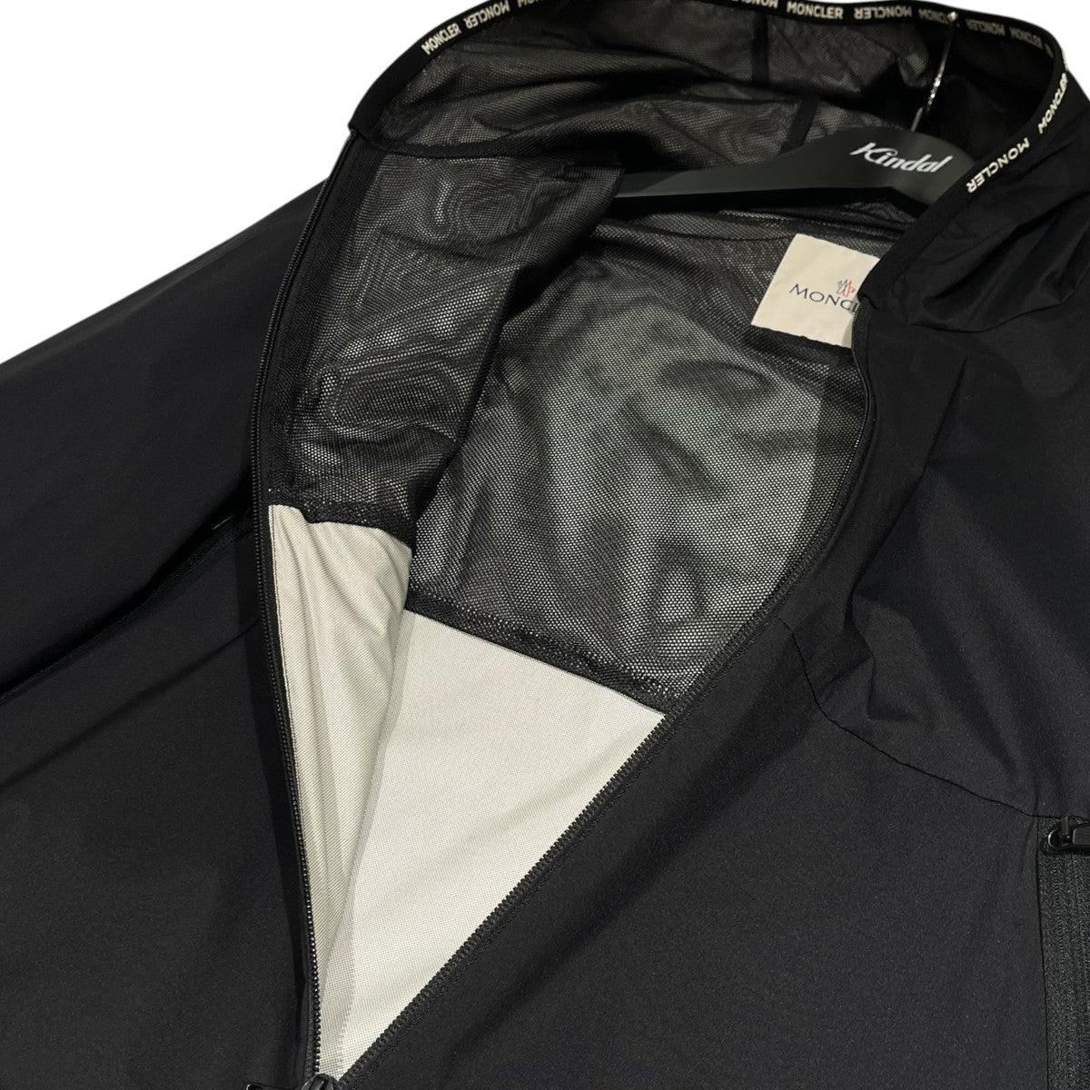 MONCLER CHARDONジップアップジャケットG10911A74900 古着・中古-3枚目のアイテム画像