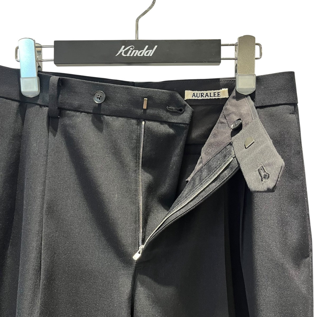 AURALEE LIGHT WOOL MAX GABARDINE TWO-TUCK SLACKSスラックスA25AP03MG 古着・中古-3枚目のアイテム画像