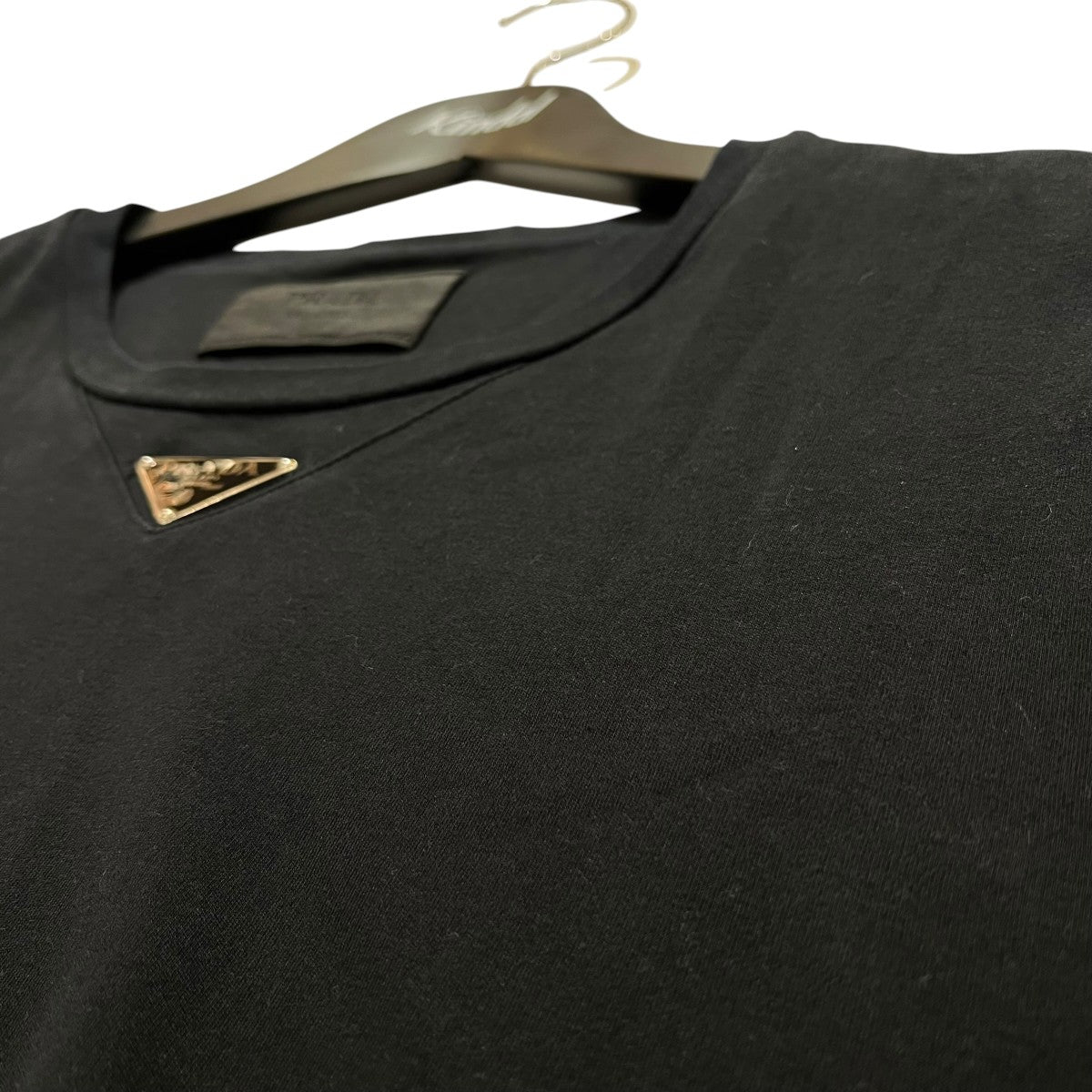 PRADA トライアングル ロゴ TシャツUJN861 古着・中古-3枚目のアイテム画像