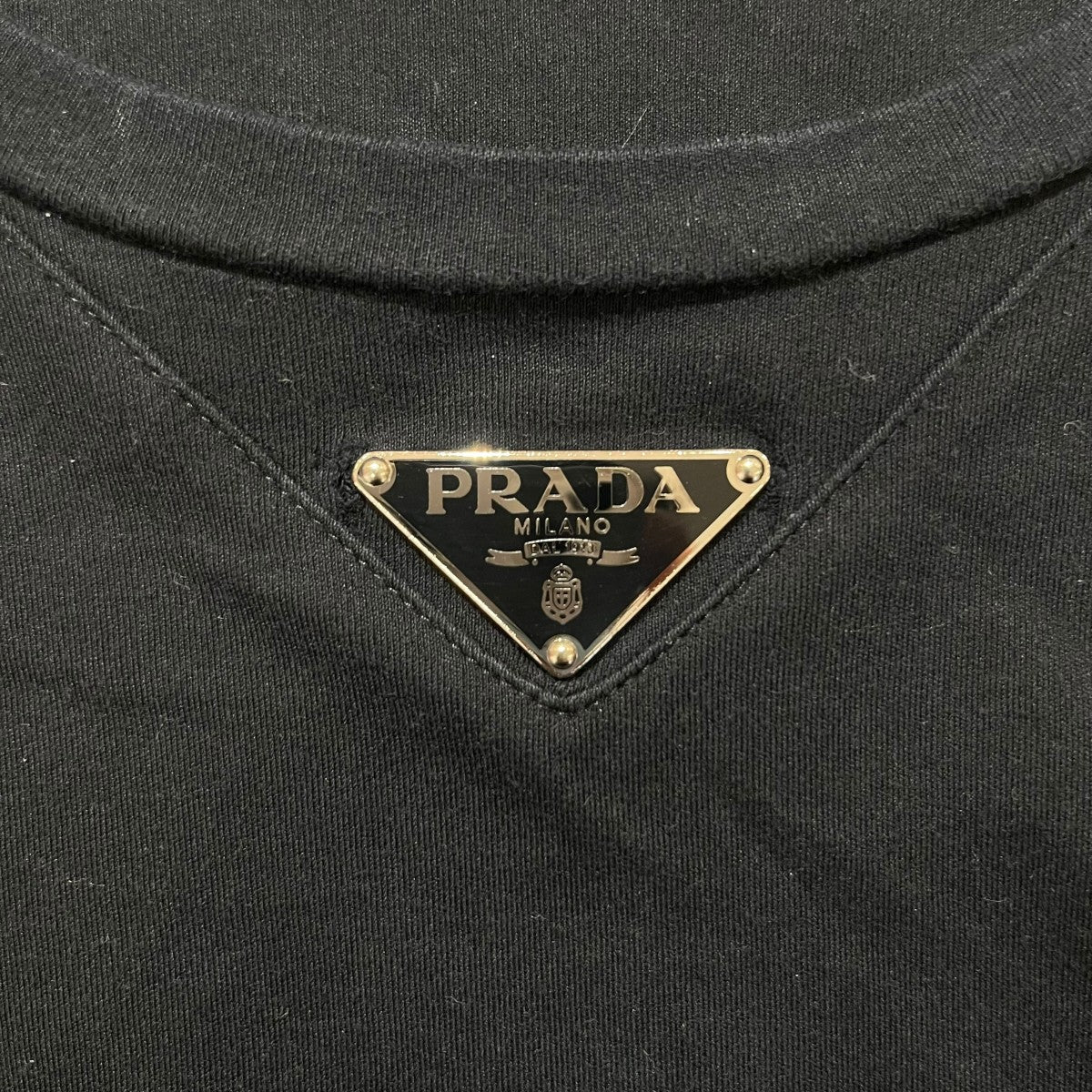 PRADA トライアングル ロゴ TシャツUJN861 古着・中古-9枚目のアイテム画像