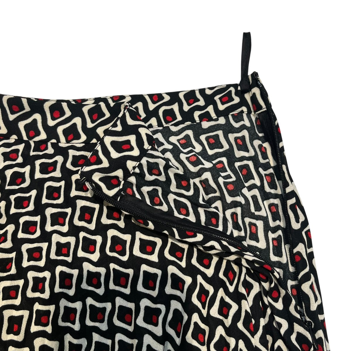 PRADA 総柄プリーツスカートP158N 古着・中古-3枚目のアイテム画像