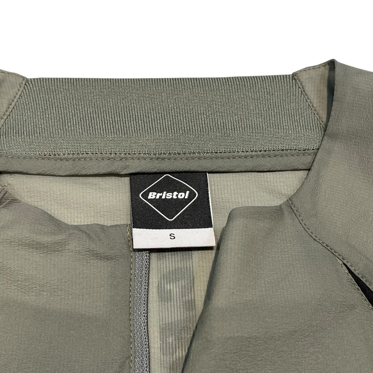 F．C．R．B． 5SS ULTRA LIGHT WEIGHT HALF ZIP PISTEナイロンシャツFCRB-250044 古着・中古-4枚目のアイテム画像