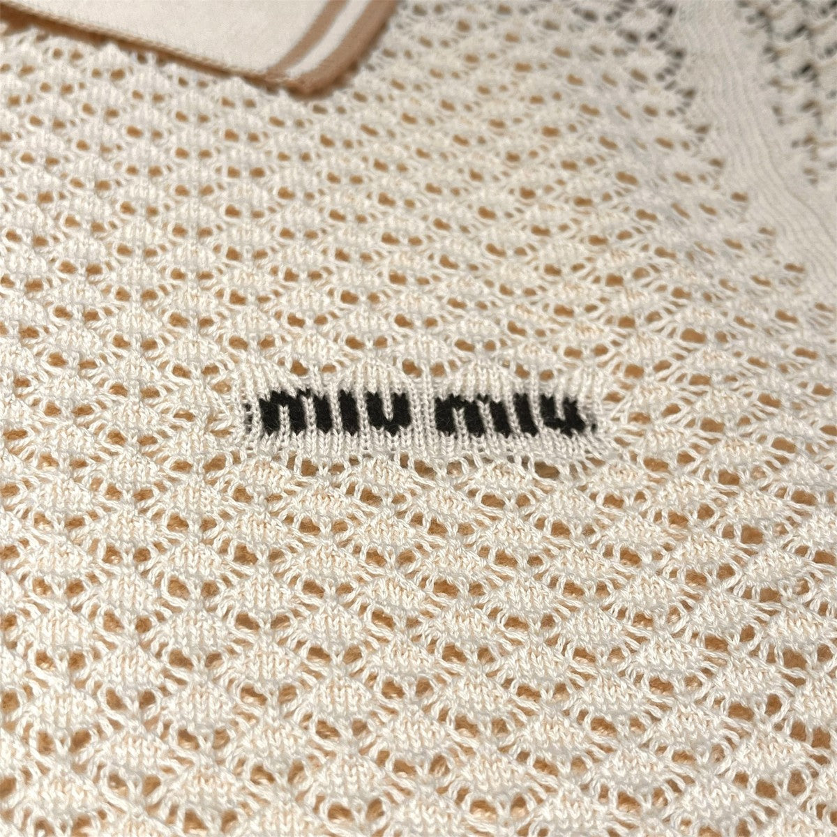 MIU MIU 半袖ニットポロシャツMMLB28 古着・中古-4枚目のアイテム画像