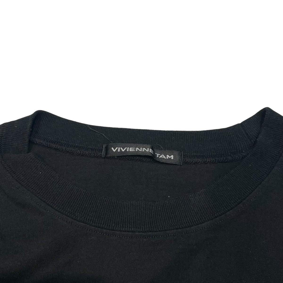 VIVIENNE TAM(ヴィヴィアンタム) ロゴプリント半袖Tシャツ11275200