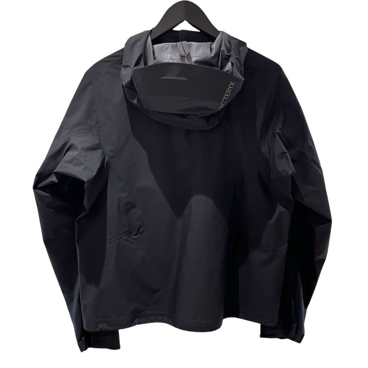 Coelle Jacket コエル シェル ジャケット  マウンテンパーカー