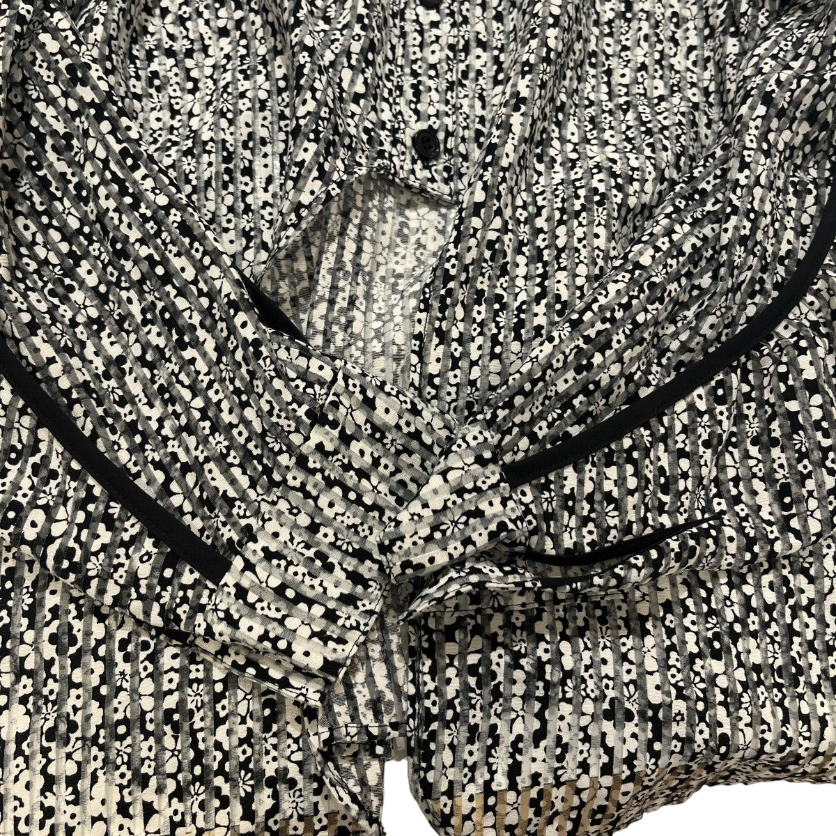 MOUJIC ギャザースリーブフラワーブラウス長袖ブラウスM-25-005 古着・中古-4枚目のアイテム画像