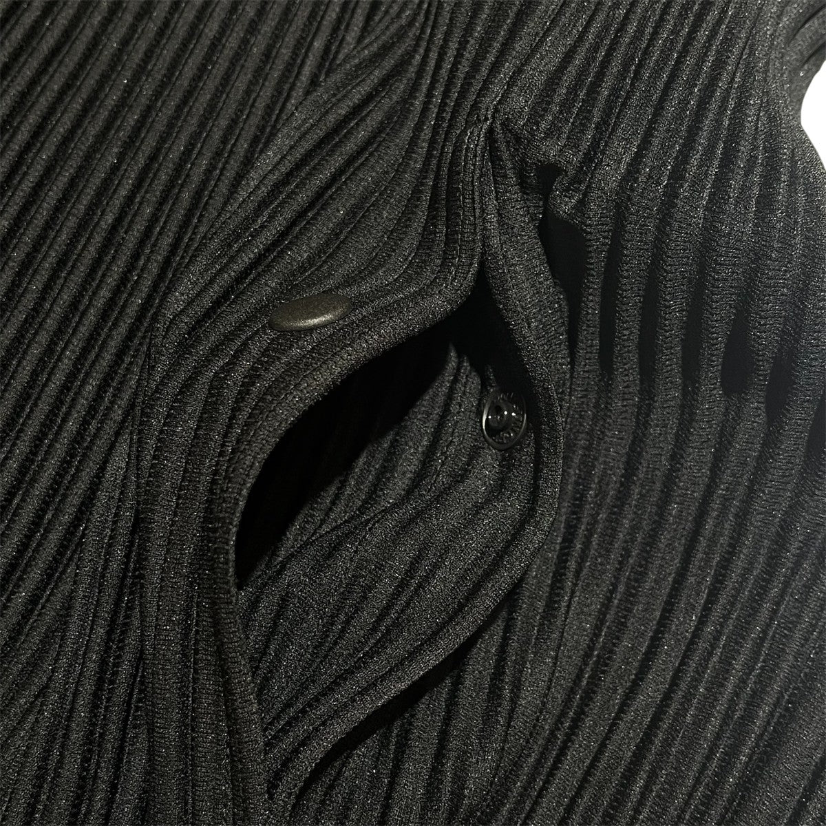 HOMME PLISSE ISSEY MIYAKE プリーツノーカラージップジャケットHP53JC300 QUARRY 古着・中古-7枚目のアイテム画像