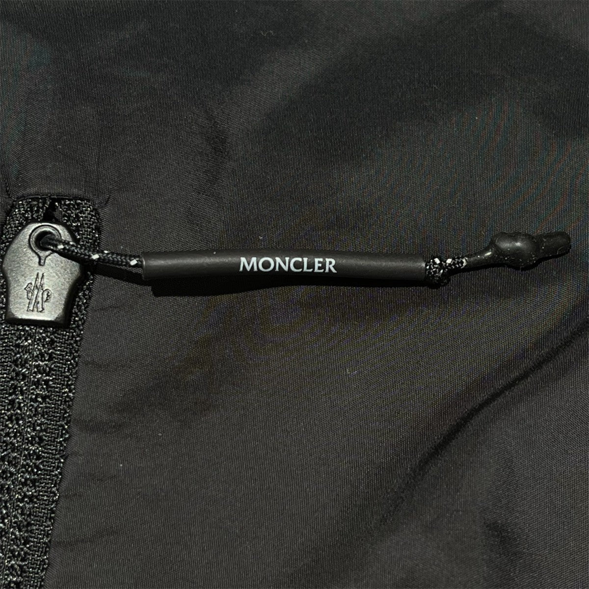 MONCLER ALGOVIA ナイロンジャケットJ10911A00149 古着・中古-4枚目のアイテム画像