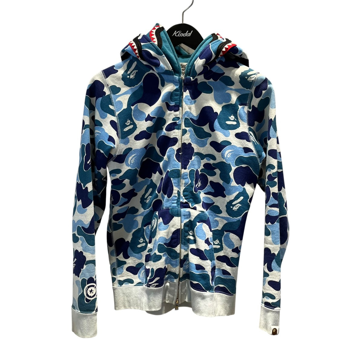 A BATHING APE CAMO SHARK FULLZIP HOODIEカモフラージュパーカー001ZPH302018X 古着・中古-1枚目のアイテム画像