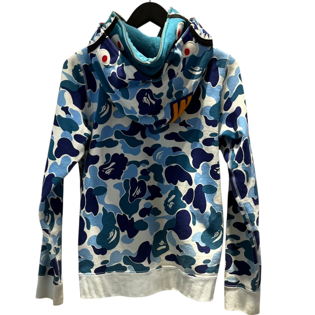 A BATHING APE CAMO SHARK FULLZIP HOODIEカモフラージュパーカー001ZPH302018X 古着・中古-2枚目のアイテム画像