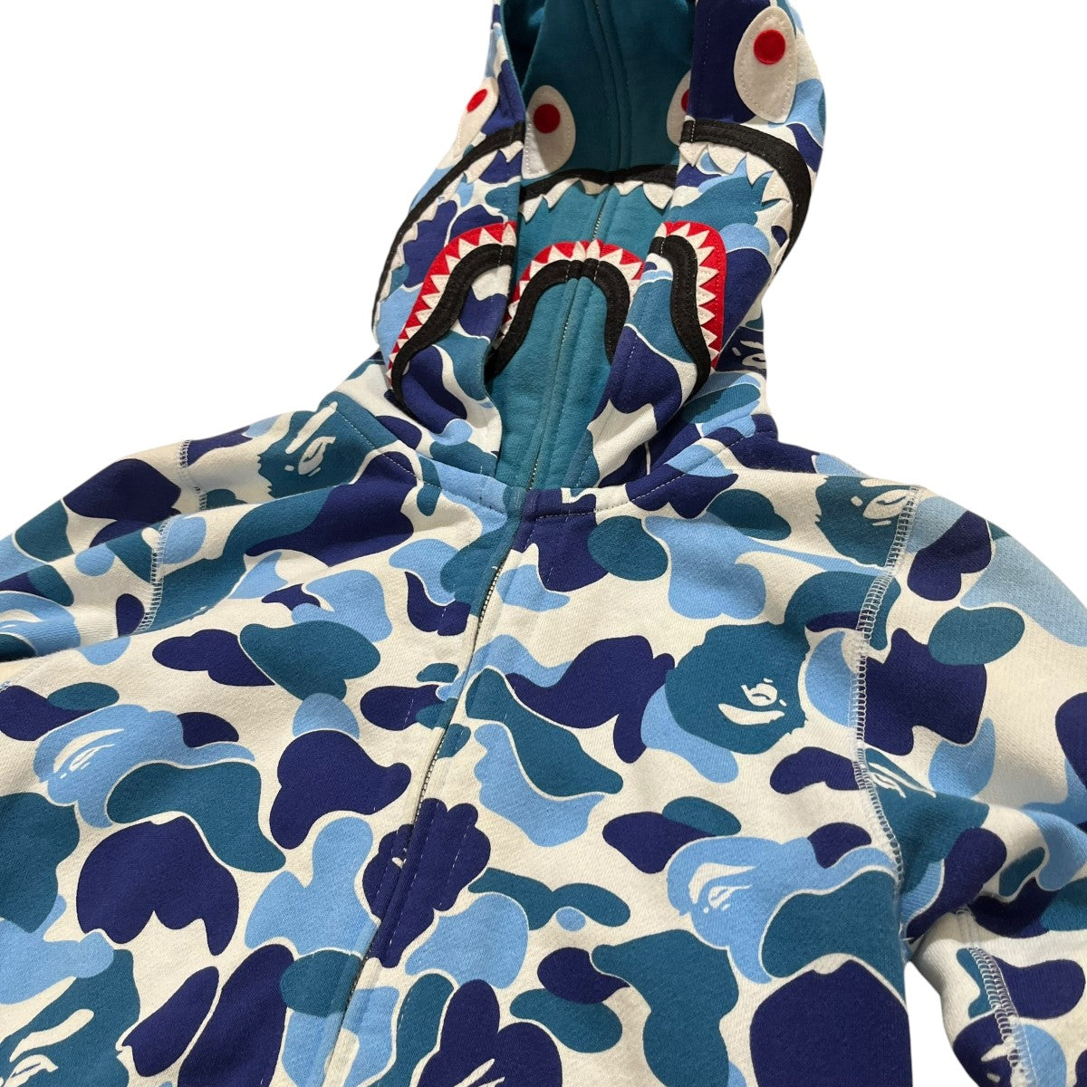 A BATHING APE CAMO SHARK FULLZIP HOODIEカモフラージュパーカー001ZPH302018X 古着・中古-3枚目のアイテム画像