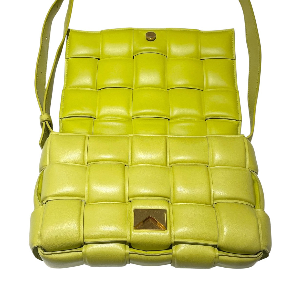 BOTTEGA VENETA マキシ イントレチャート パデッド カセット レザー ショルダー バッグ 古着・中古-5枚目のアイテム画像