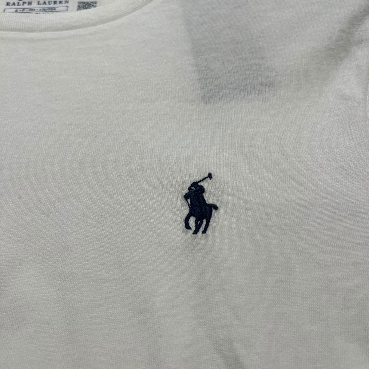 ワンポイント刺繍Tシャツ