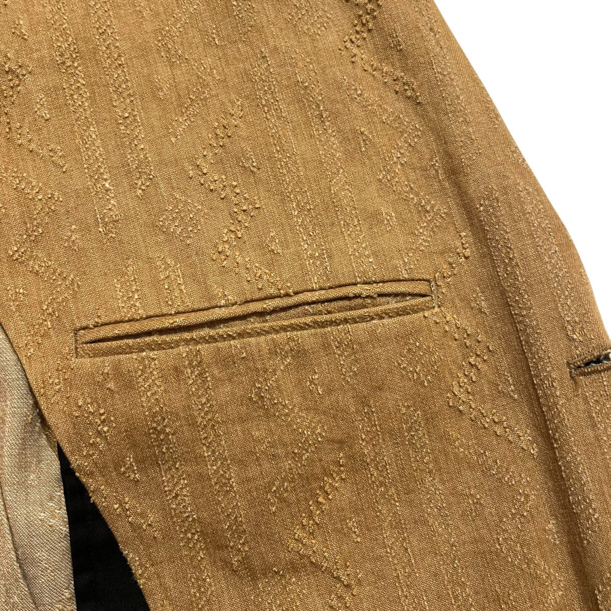 GEOMETRIC TAILORED800-1120003