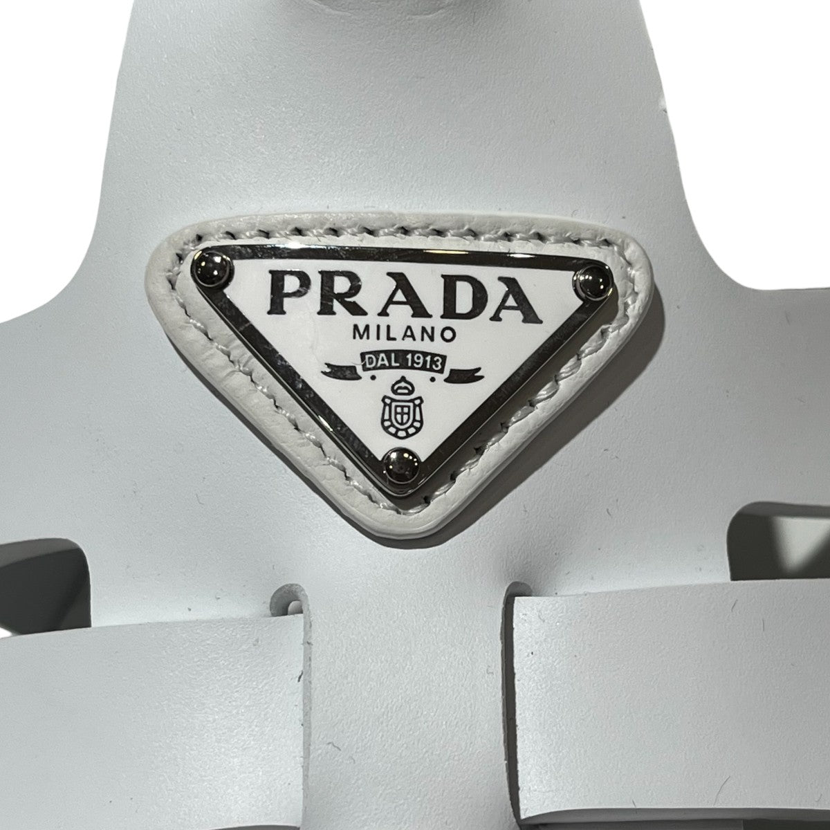 モノリス ストラップサンダル2X3083
