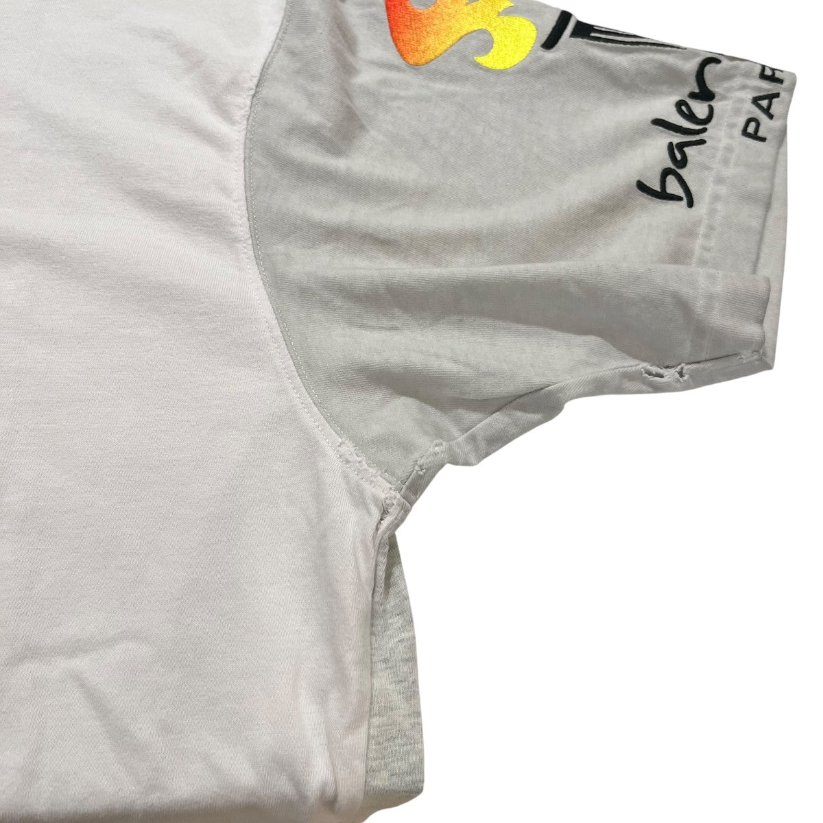 ダメージ加工 UPSIDE DOWNTシャツ698811