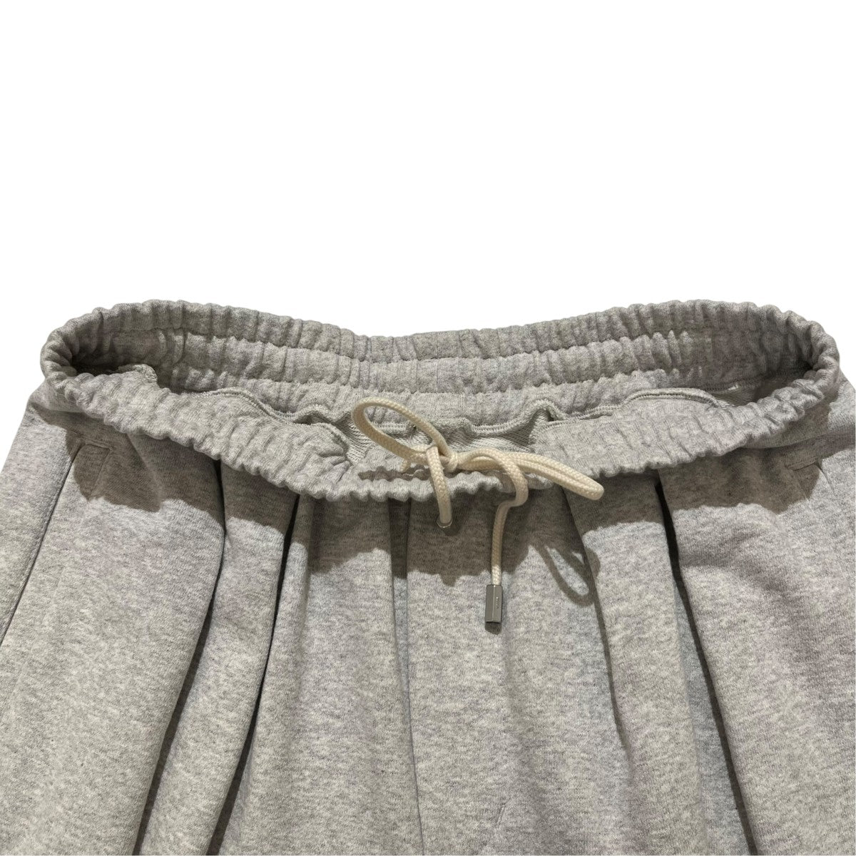 Double Tuck Hakama Sweat Shortsショートパンツ