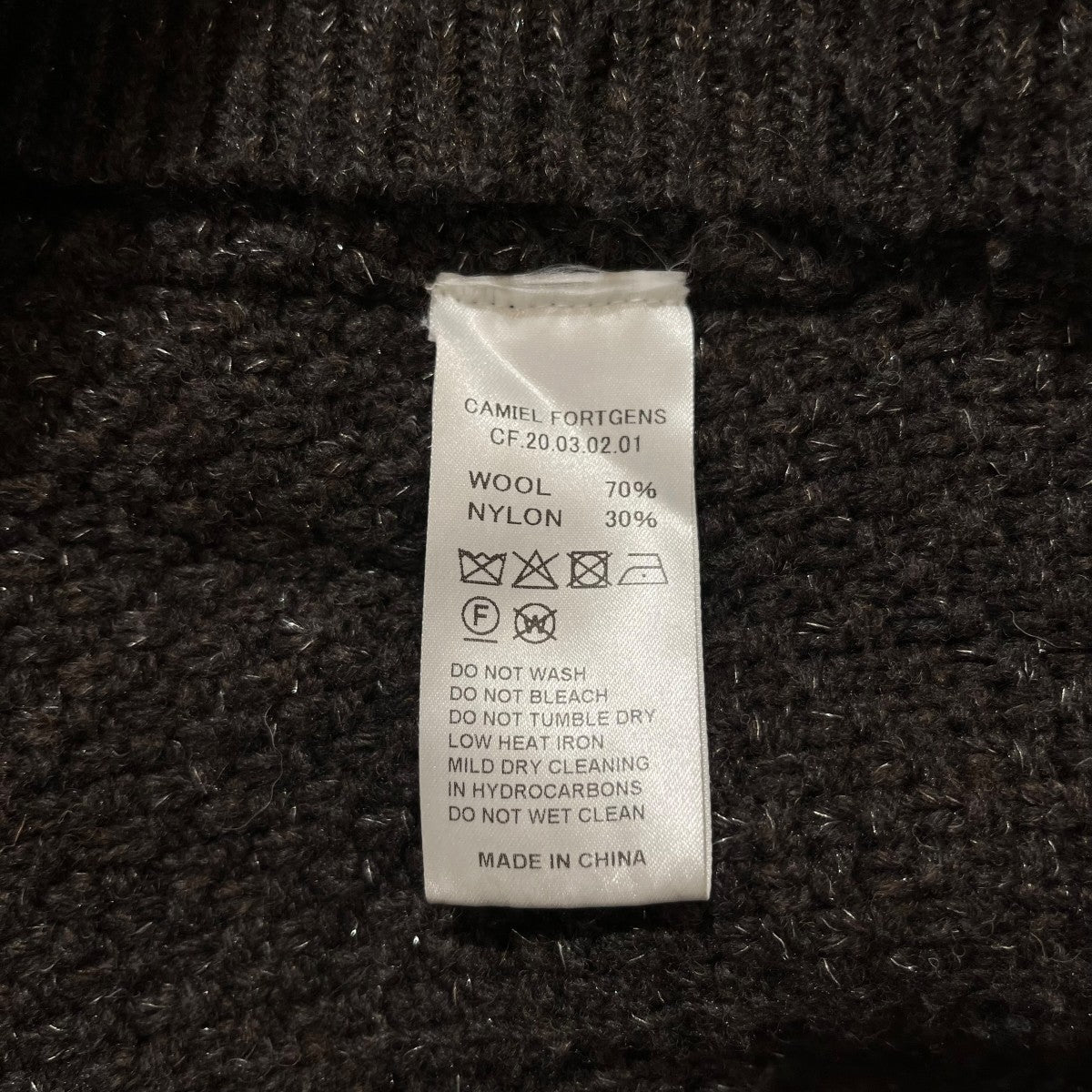 25AWCALBE KNITセーター