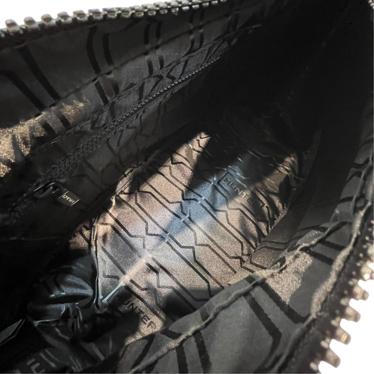 ロゴTRAVEL HOBO SLINGUBS3932NRS