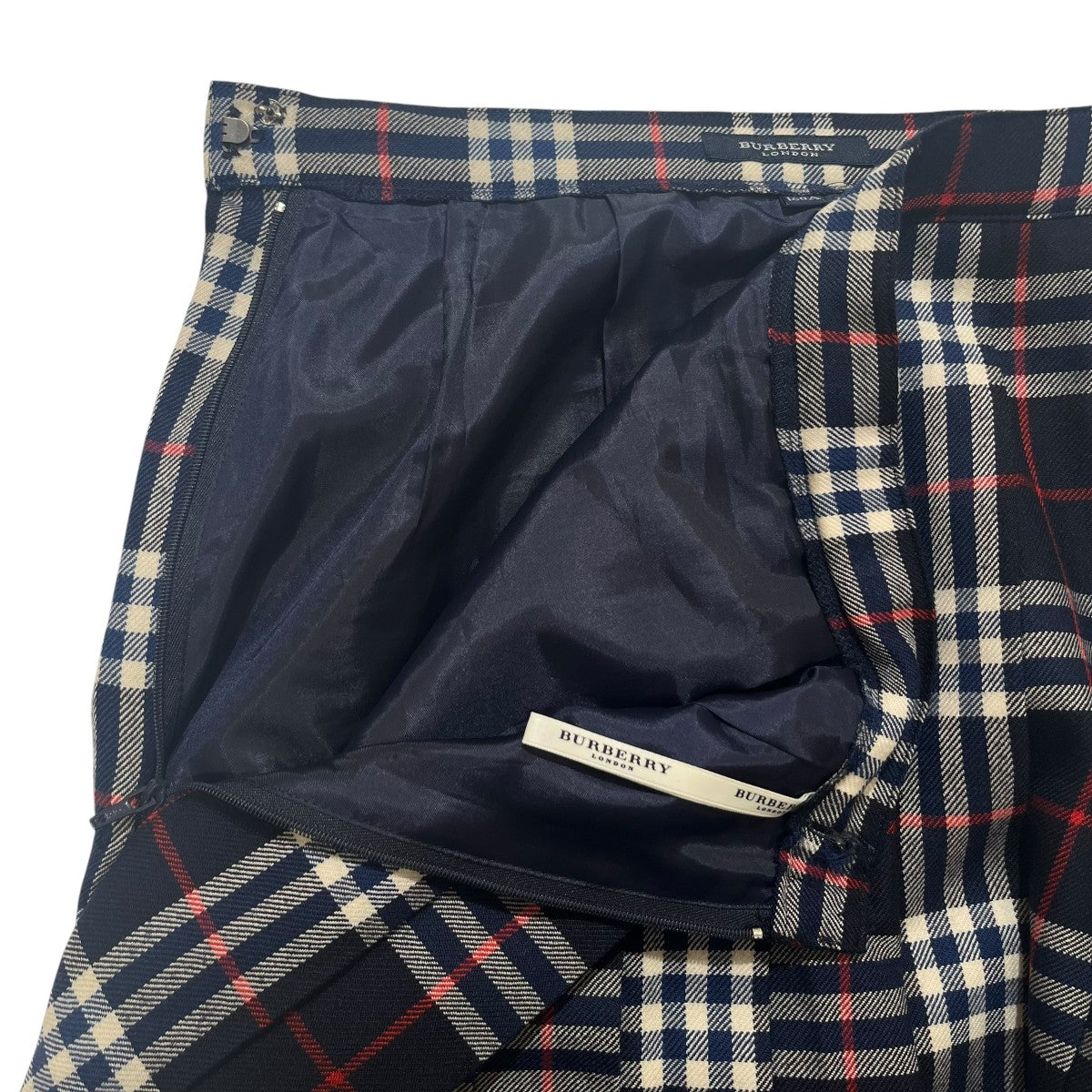 BURBERRY ネイビースカート 古着・中古-3枚目のアイテム画像