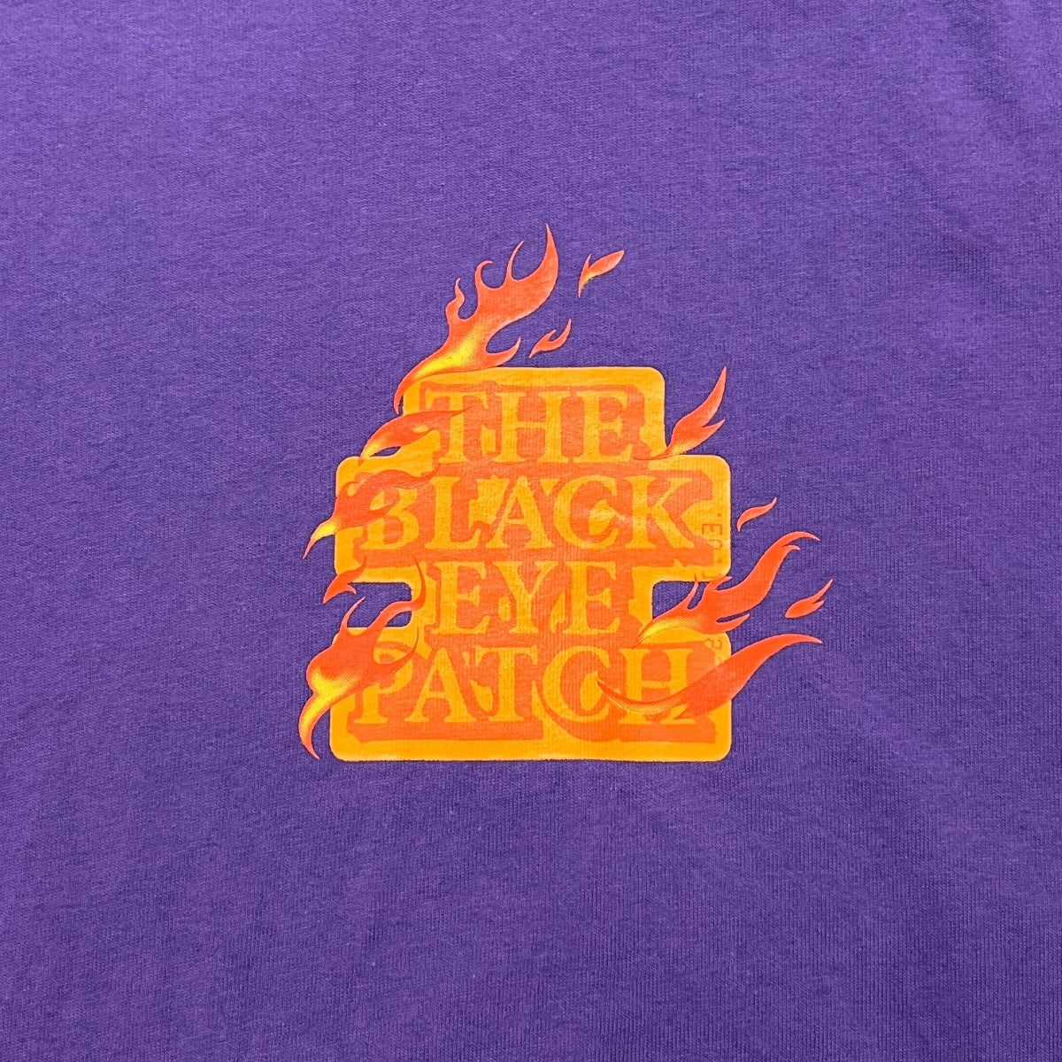 Burning OG Label Teeロゴプリント半袖Tシャツ