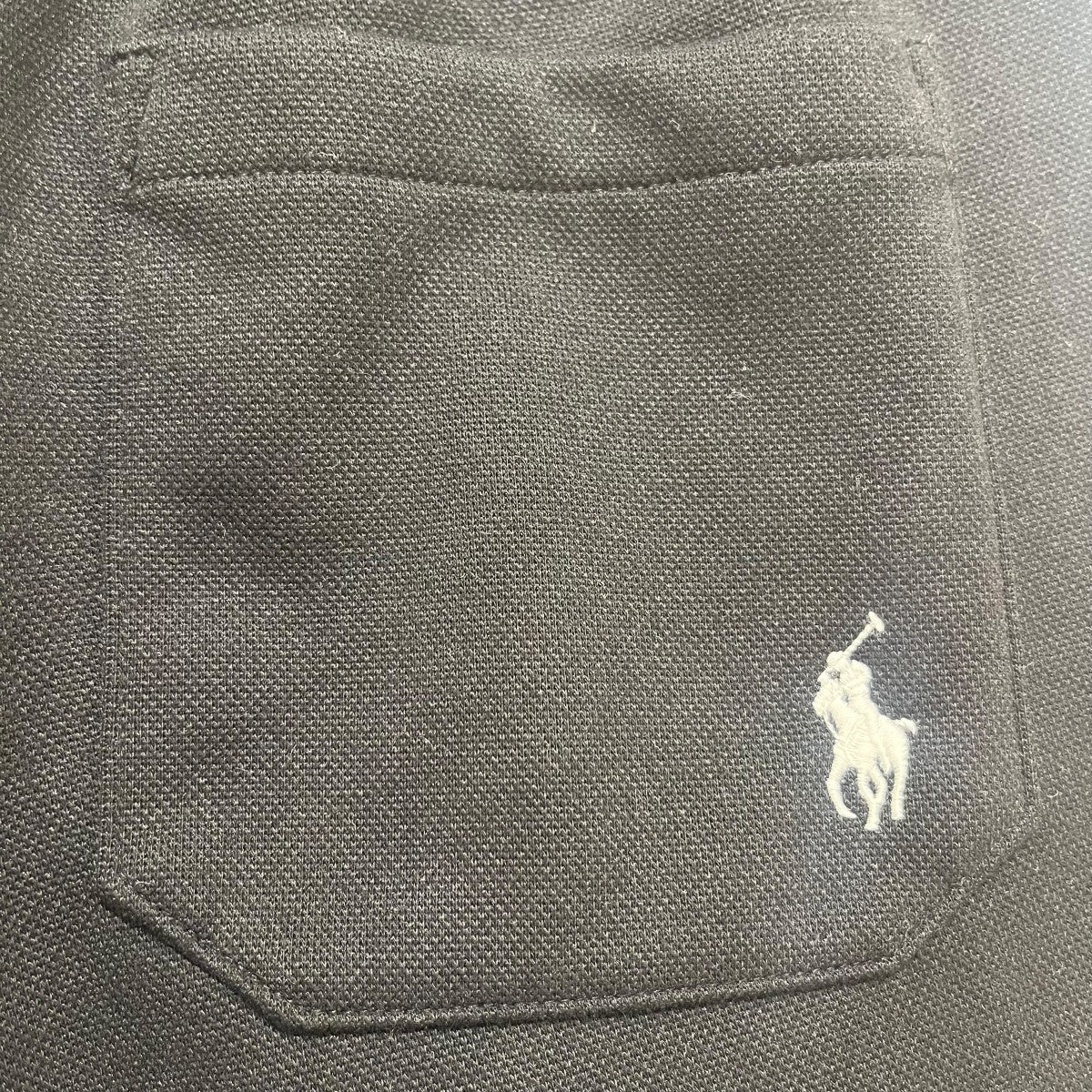 定価24，200円裾ロゴデザインショートパンツ
