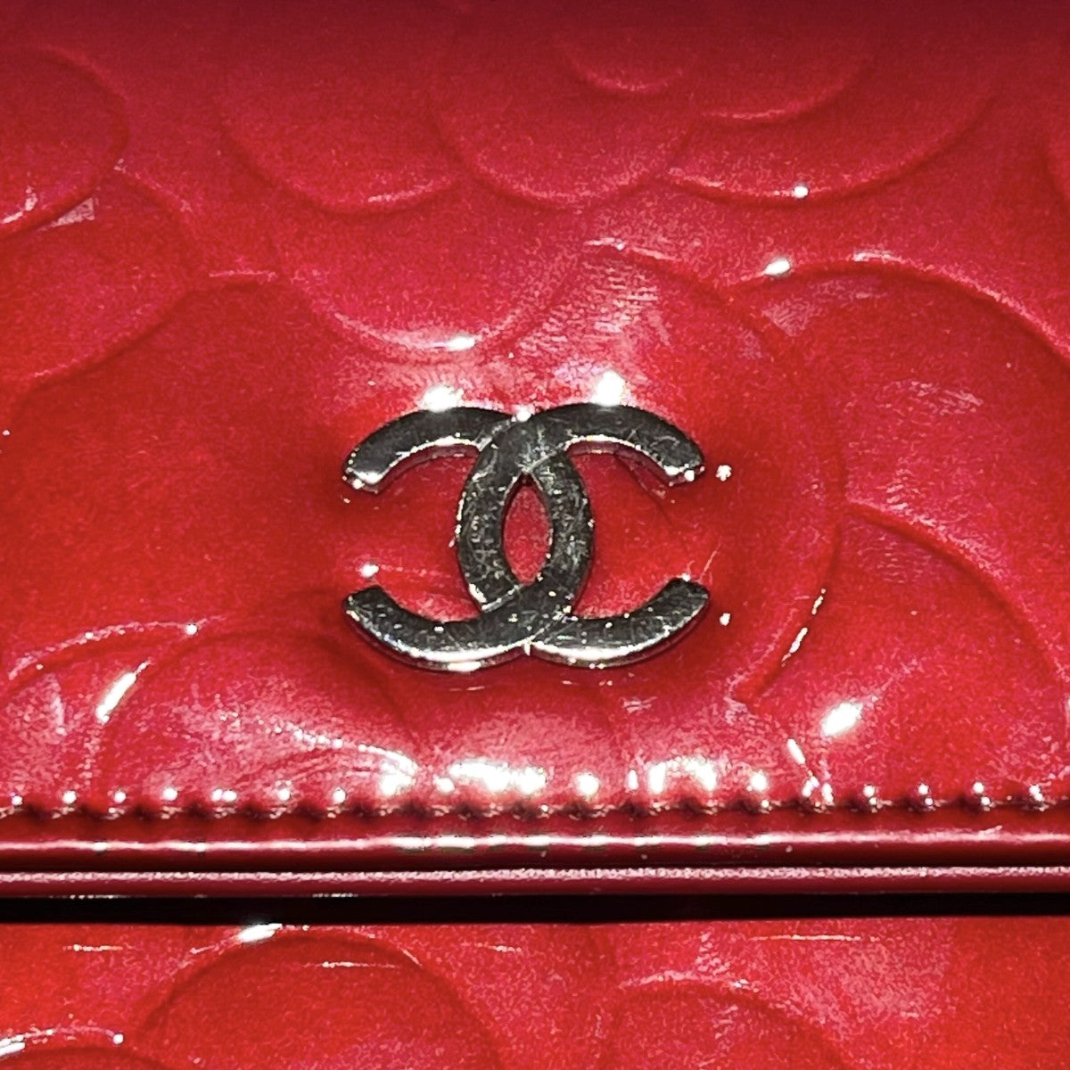 CHANEL カメリア フラップ長財布 ココマーク パテントレザー 古着・中古-4枚目のアイテム画像