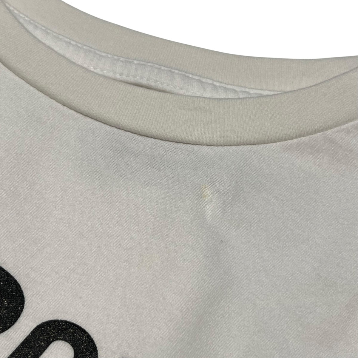 ロゴプリントTシャツ