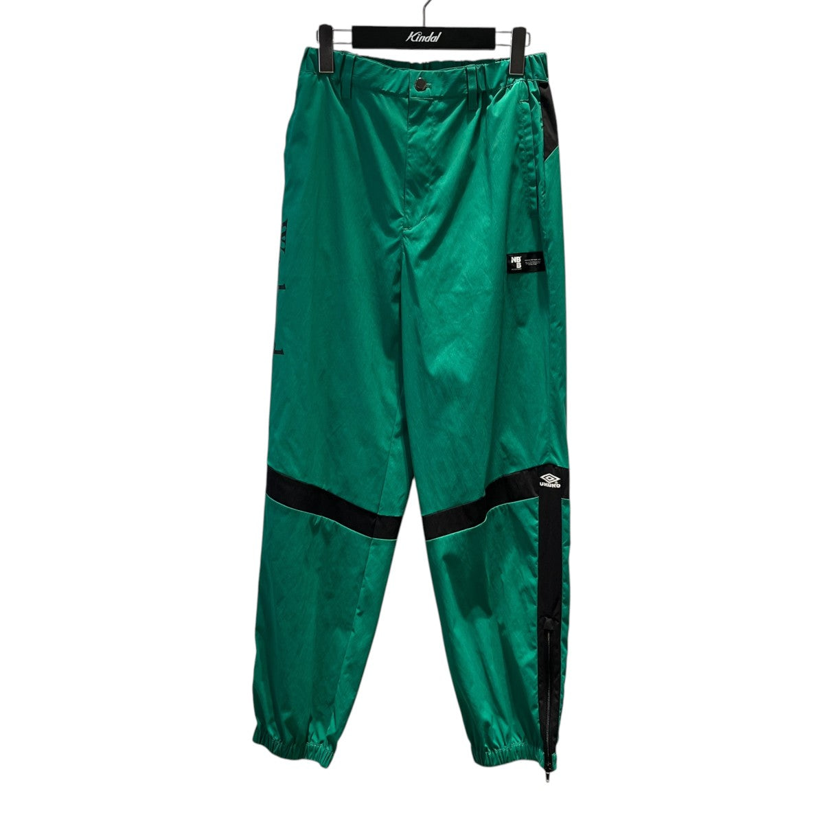 トラックパンツ807-3231900