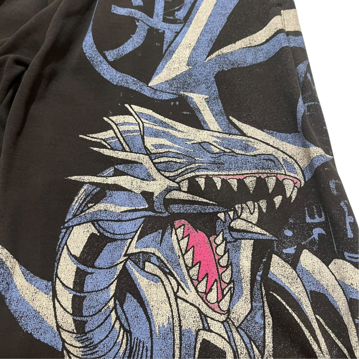 YoungLA×遊戯王 ウイングド・ブルー・アイズスウェットパンツ 古着・中古-3枚目のアイテム画像