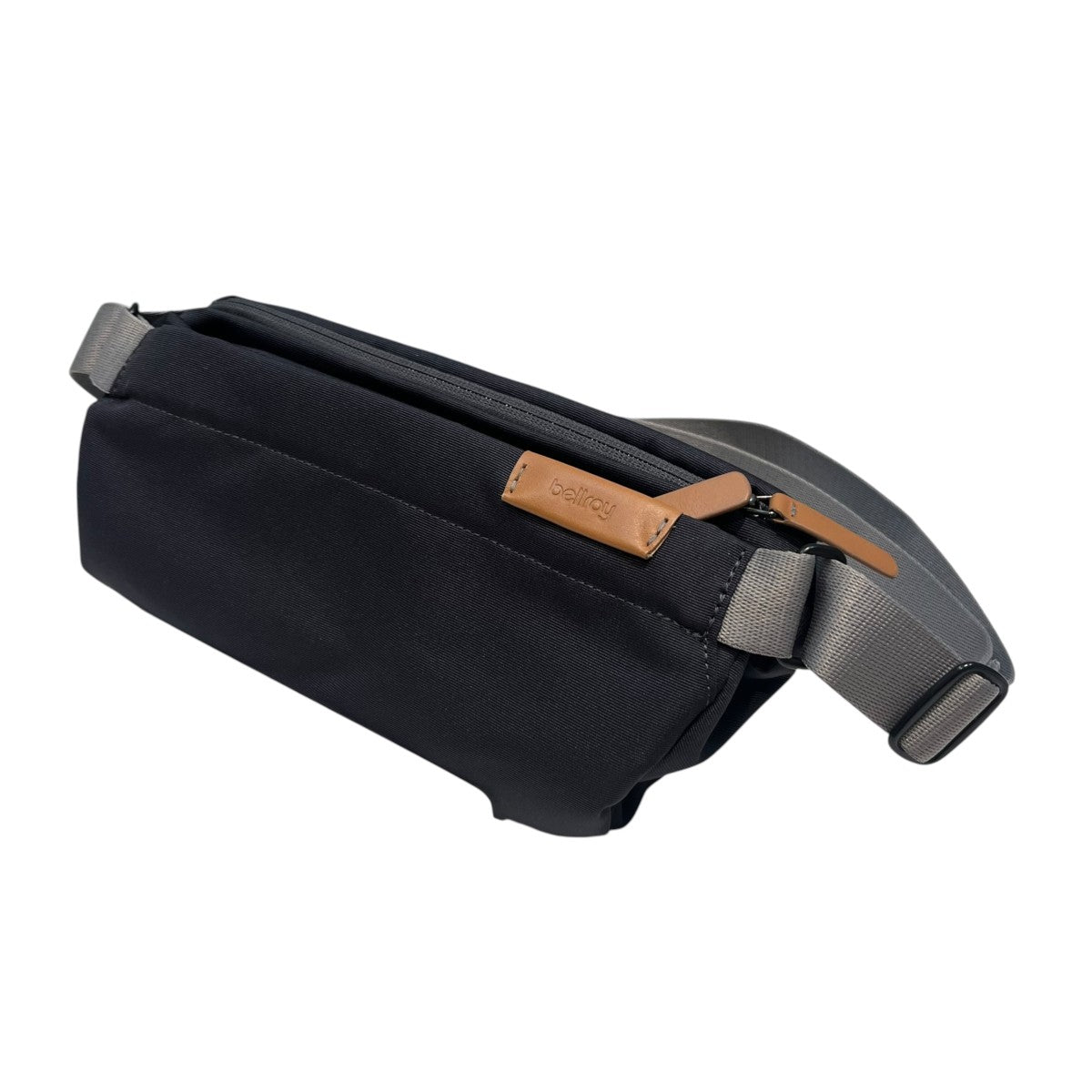 Bellroy ショルダーバッグ 古着・中古-1枚目のアイテム画像