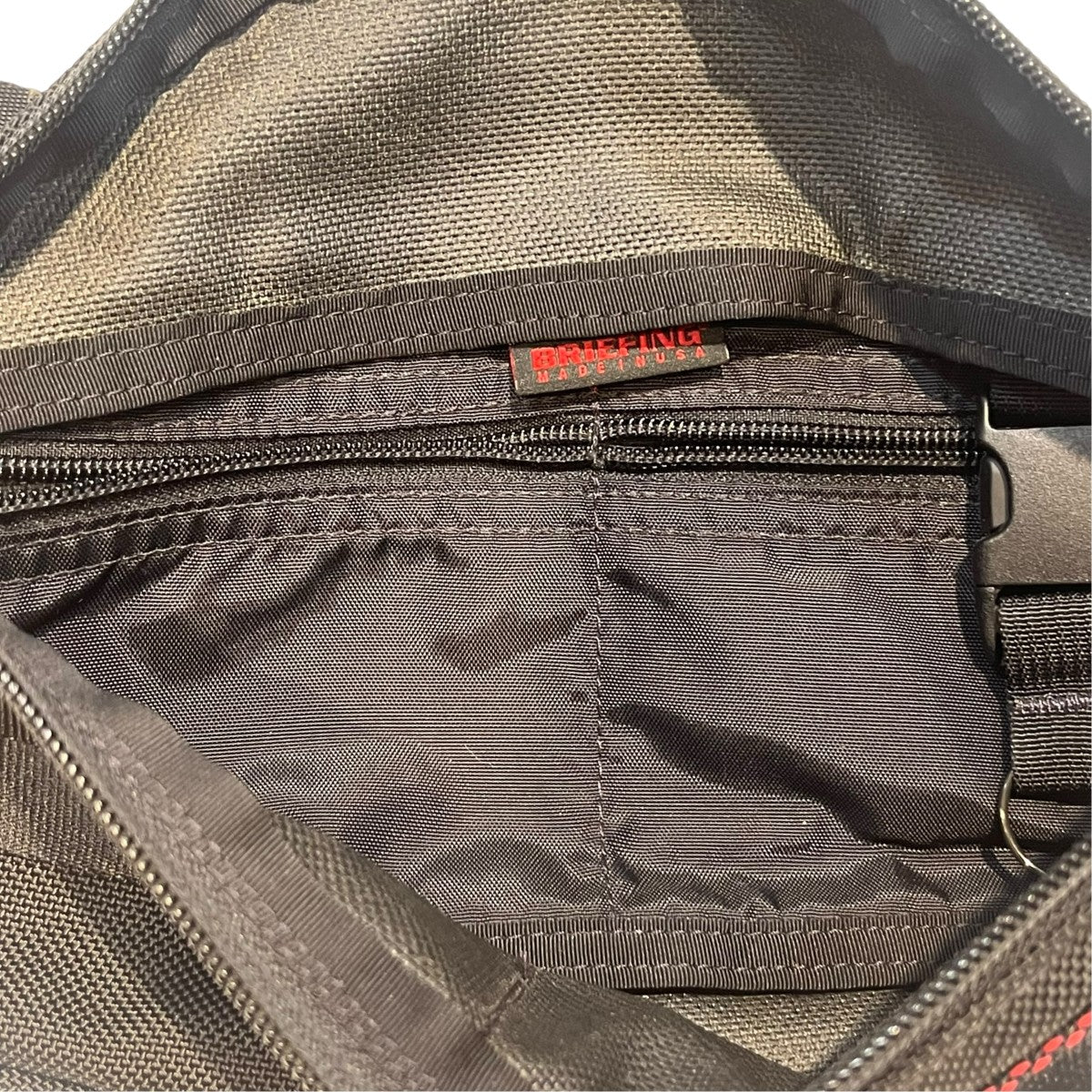 BRIEFING ボディーバッグBRF071219 TRIPOD 古着・中古-4枚目のアイテム画像