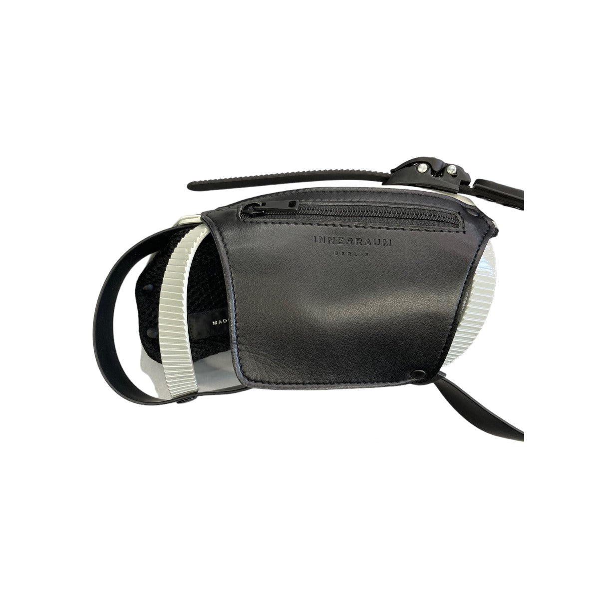 INNERRAUM(インナーラム) 「harness bottle bag」 ハーネスボトルバッグ