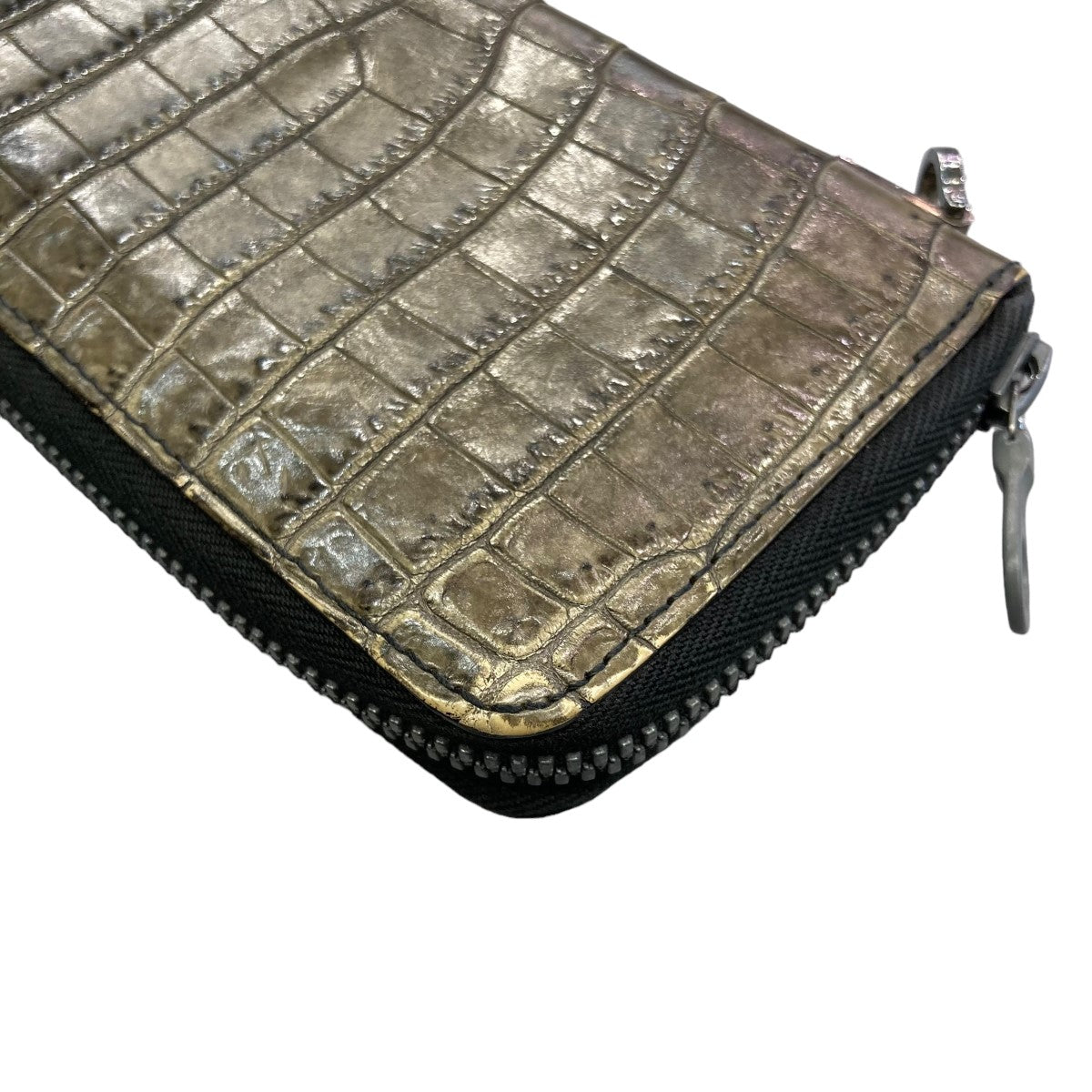 ISAMU KATAYAMA BACKLASH(イサムカタヤマバックラッシュ) OIL CROCODILE ROUND FASTNER WALLET クロコダイル長財布383-03 383-03 グレー｜【公式】カインドオルオンライン ブランド古着・中古通販【kindal】