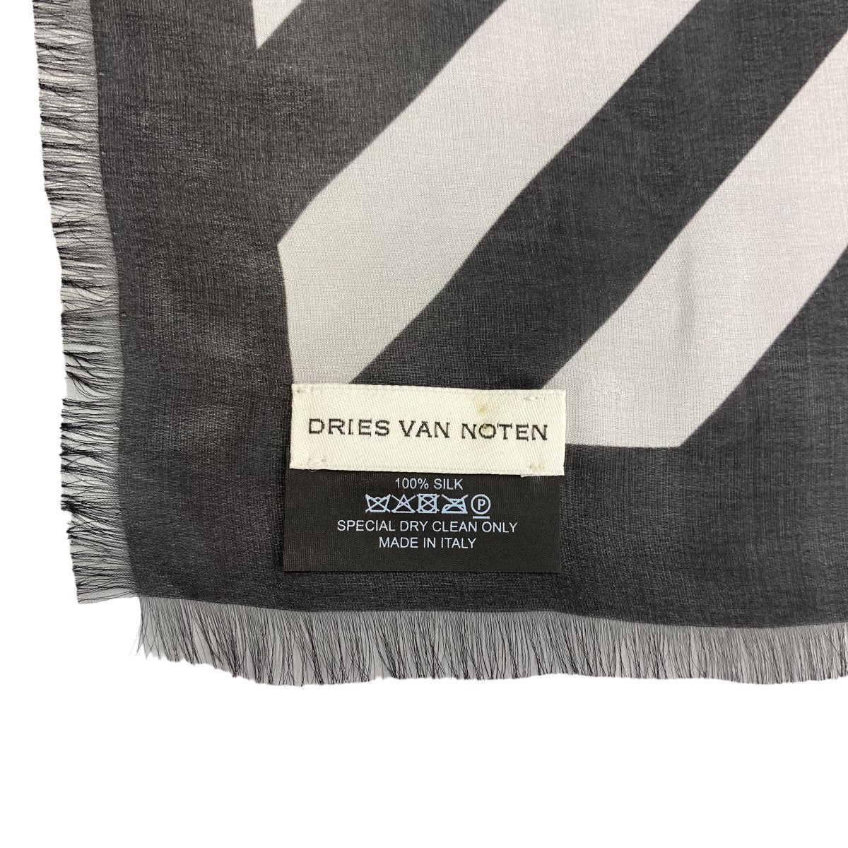 DRIES VAN NOTEN(ドリスヴァンノッテン) スカーフ ブラック サイズ -｜【公式】カインドオルオンライン  ブランド古着・中古通販【kindal】